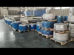 Strip stainless steel yang dipoles untuk industri otomotif